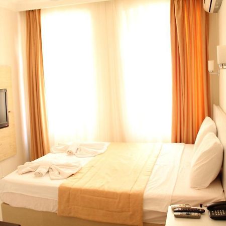 Taksim Square Hot Residence Истанбул Стая снимка