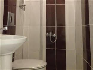 Taksim Square Hot Residence Истанбул Екстериор снимка