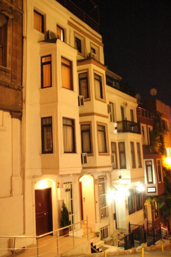 Taksim Square Hot Residence Истанбул Екстериор снимка