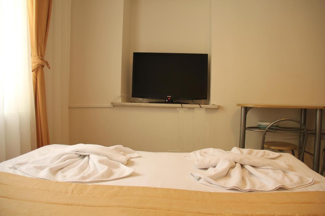Taksim Square Hot Residence Истанбул Екстериор снимка